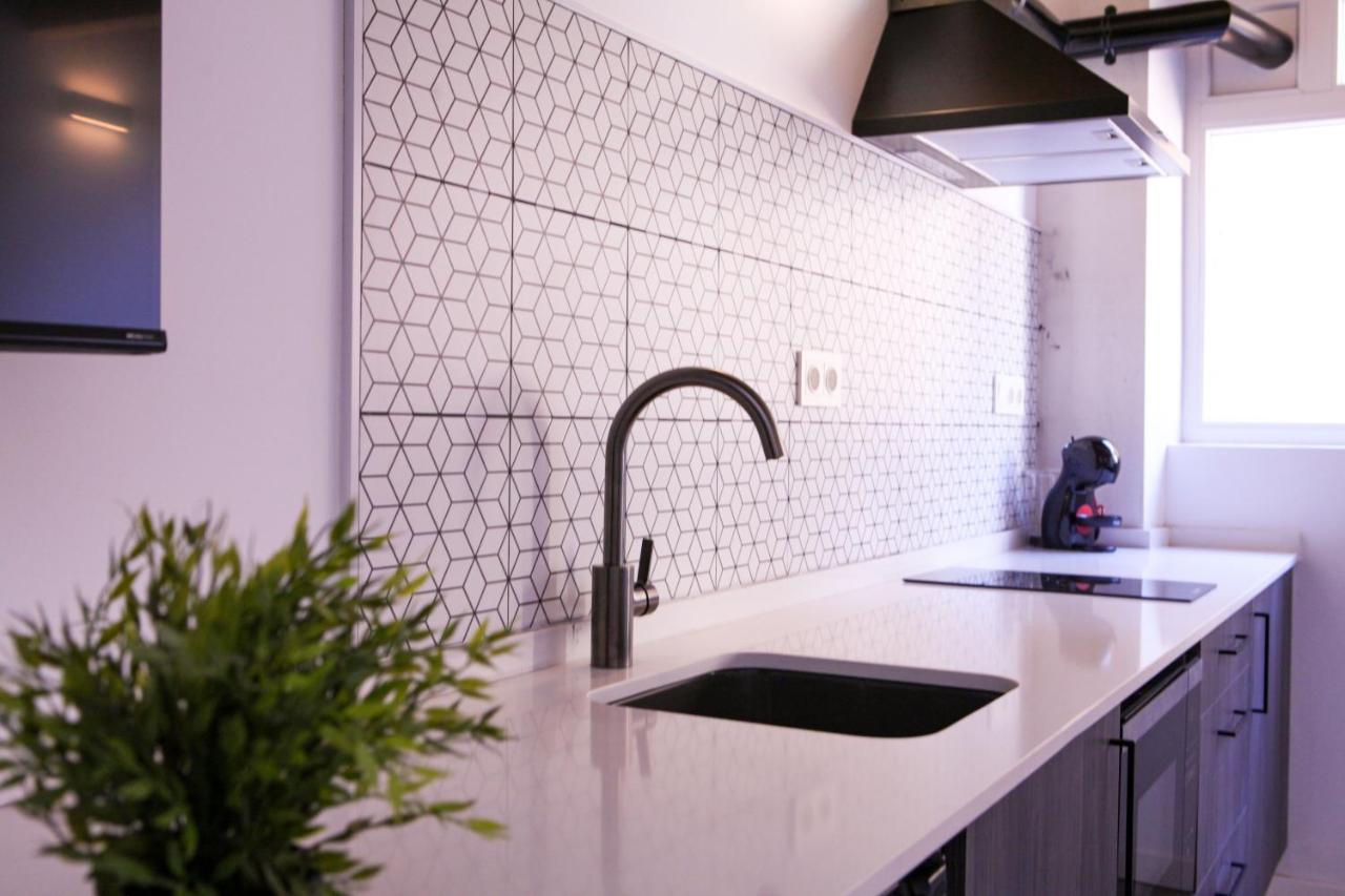 Apartamentos Bocairenthomes, En Pleno Centro De Bocairent, Con Pequena Piscina Y Parking Privado Eksteriør bilde